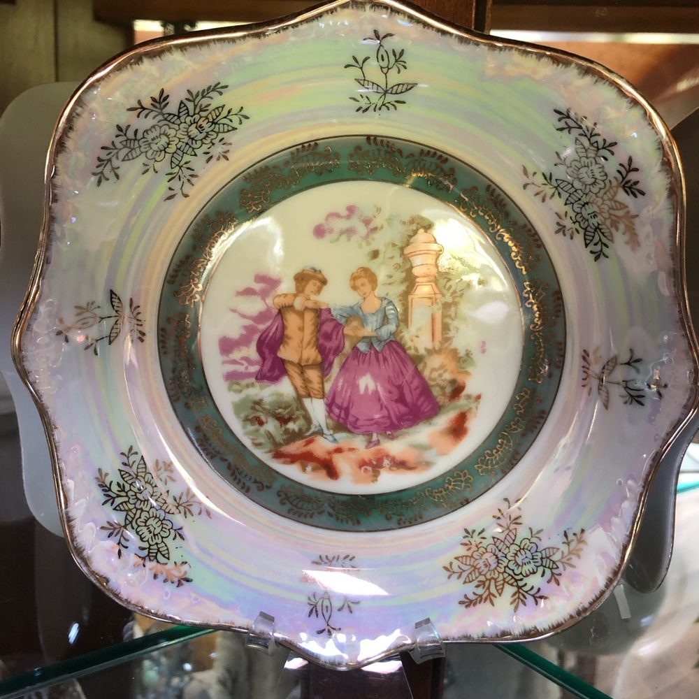 EMPRESS by MANDIL Japan Lusterware Red FRAGONARD